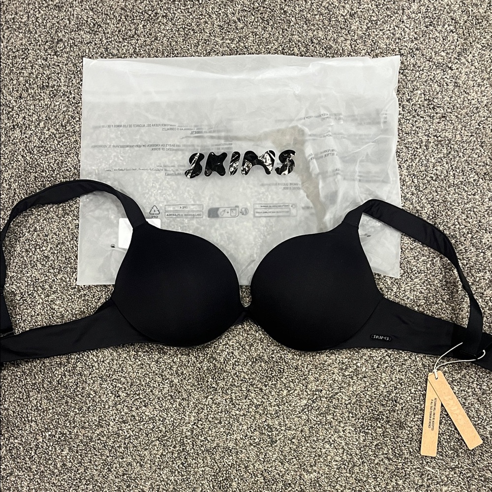 SKIMS Classic Black Bra